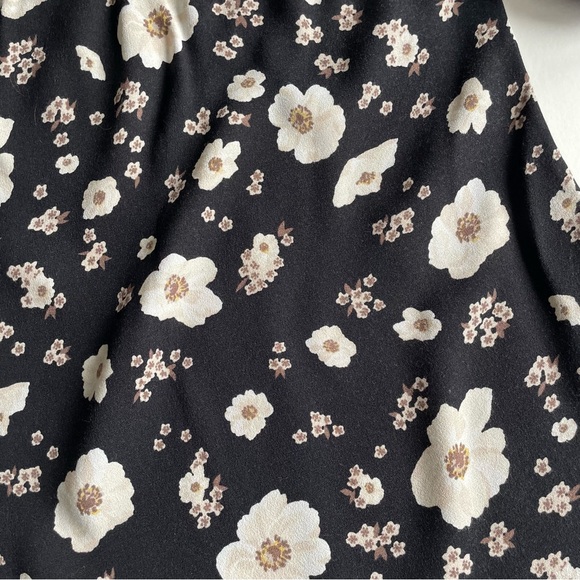Reformation Framboise Floral Off Shoulder Top - Picture 5 of 8